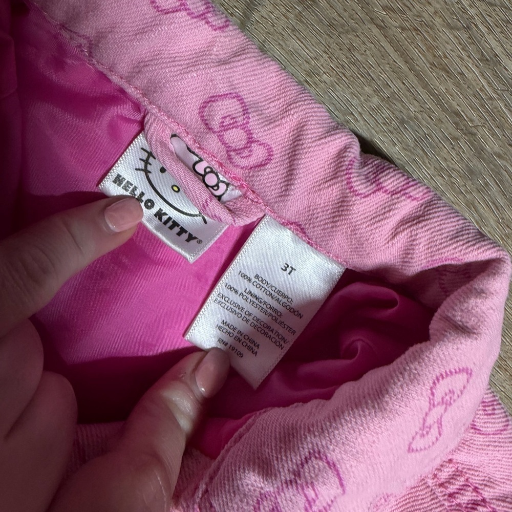 Kids pink Hello Kitty denim jacket - Picture 7 of 8